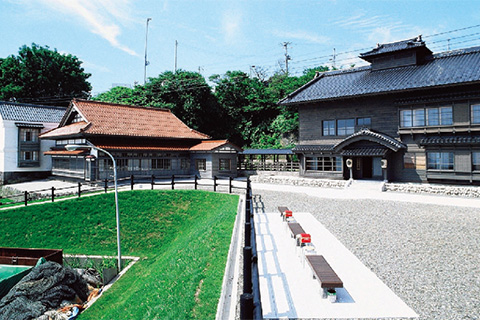 鰊漁場建築 〜旧余市福原漁場 鰊御殿とまり（旧川村家番屋、旧武井邸客殿）〜