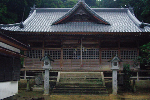 堂浦のテグスといやしの杜 阿波井神社
