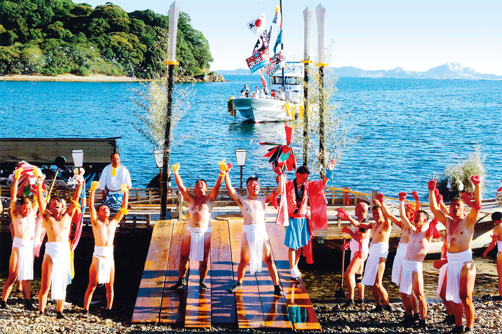 海の男達の祭り